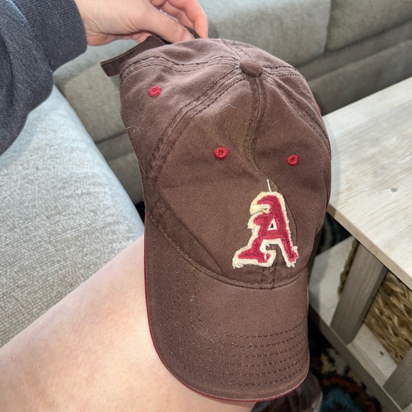 Brown Arkansas Razorback Baseball Cap. Good condition. Adjustable strap - Picture 3 of 4